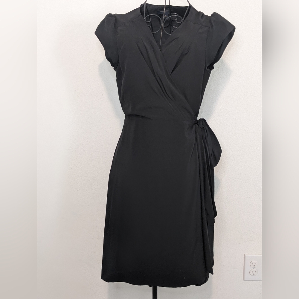 Banana Republic Black Wrap Dress Cap Sleeve Size 6